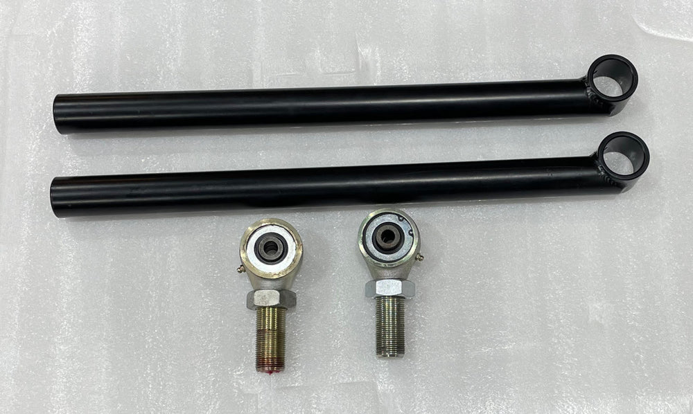 Two black metal offset rear lower links with silver rod ends for 2003+ Lexus GX470 and GX460 suspension.