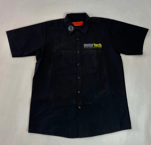 Black short-sleeve men's work shirt with button front, two chest pockets, and Metal Tech logo on left chest and collar.