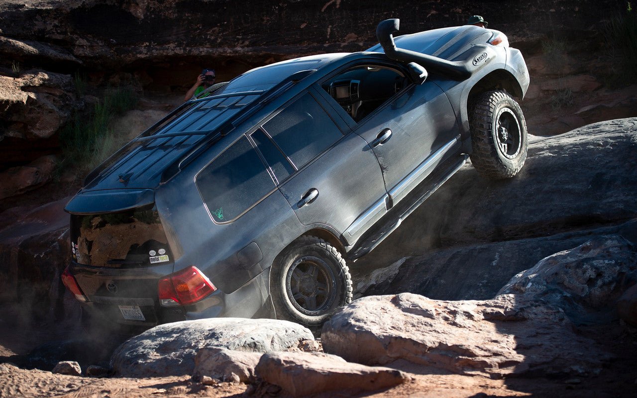 Premium Rock Sliders - Metal Tech 4x4